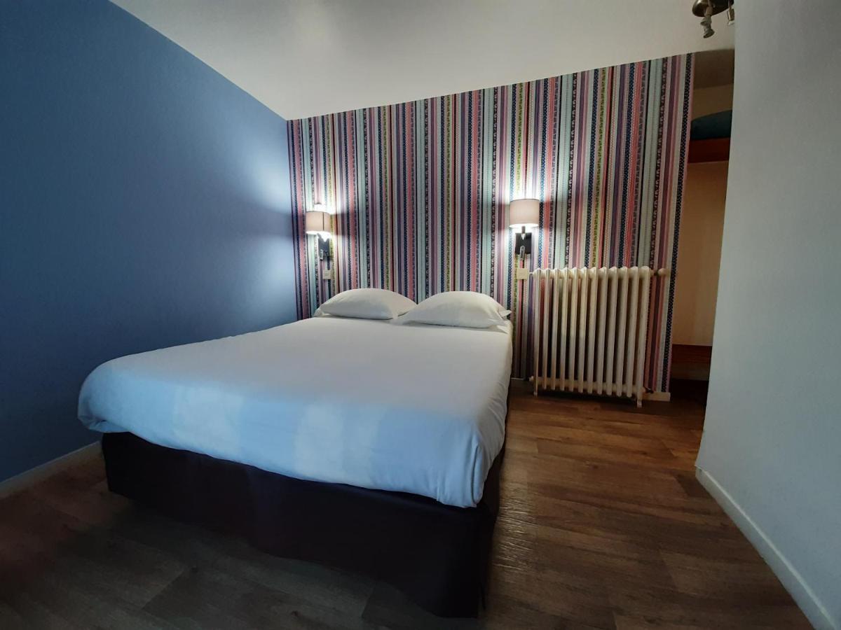 Hotel Le Royalty Angers Esterno foto