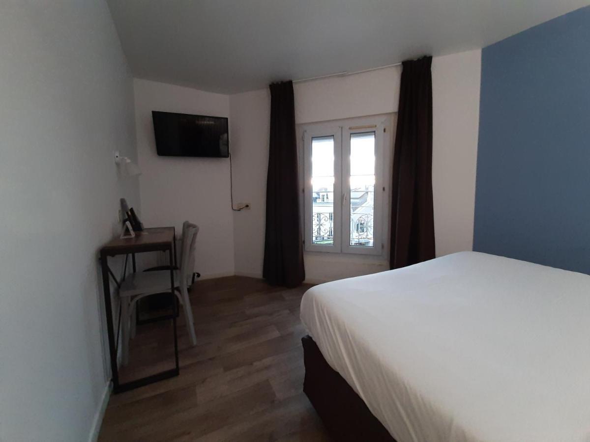 Hotel Le Royalty Angers Esterno foto