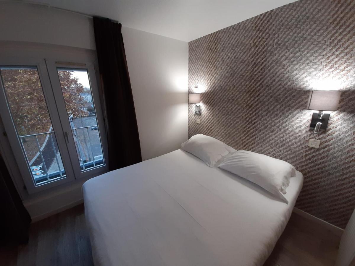 Hotel Le Royalty Angers Esterno foto