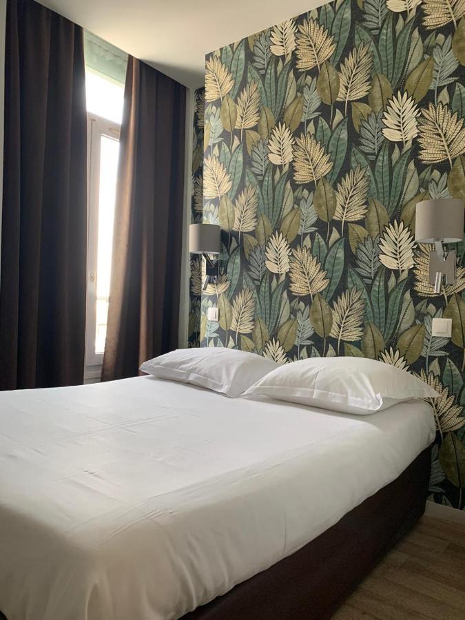 Hotel Le Royalty Angers Esterno foto